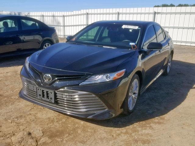 Photo 1 VIN: 4T1B11HK1JU045066 - TOYOTA CAMRY L 