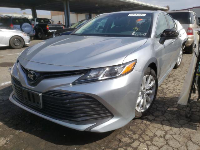 Photo 1 VIN: 4T1B11HK1JU050896 - TOYOTA CAMRY L 