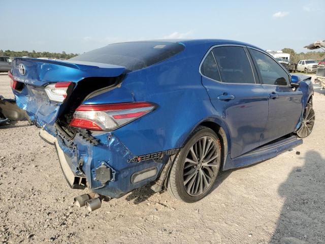 Photo 2 VIN: 4T1B11HK1JU055564 - TOYOTA CAMRY 