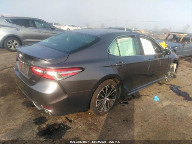 Photo 3 VIN: 4T1B11HK1JU057346 - TOYOTA CAMRY 