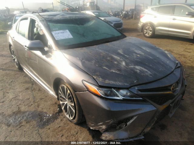 Photo 5 VIN: 4T1B11HK1JU057346 - TOYOTA CAMRY 