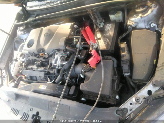 Photo 9 VIN: 4T1B11HK1JU057346 - TOYOTA CAMRY 