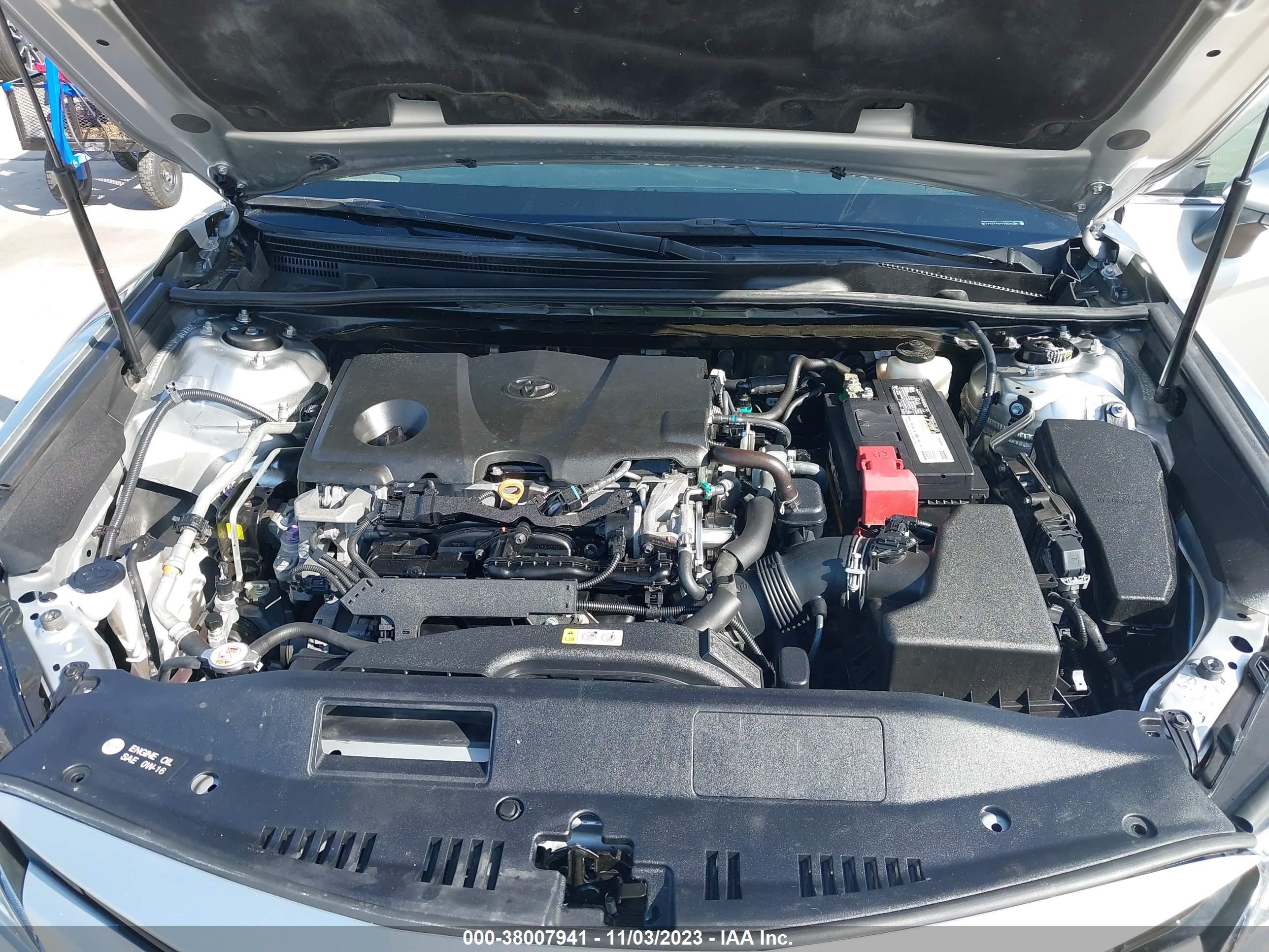 Photo 9 VIN: 4T1B11HK1JU062465 - TOYOTA CAMRY 