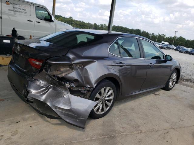 Photo 2 VIN: 4T1B11HK1JU068735 - TOYOTA CAMRY 