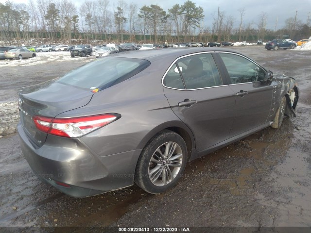 Photo 3 VIN: 4T1B11HK1JU071652 - TOYOTA CAMRY 