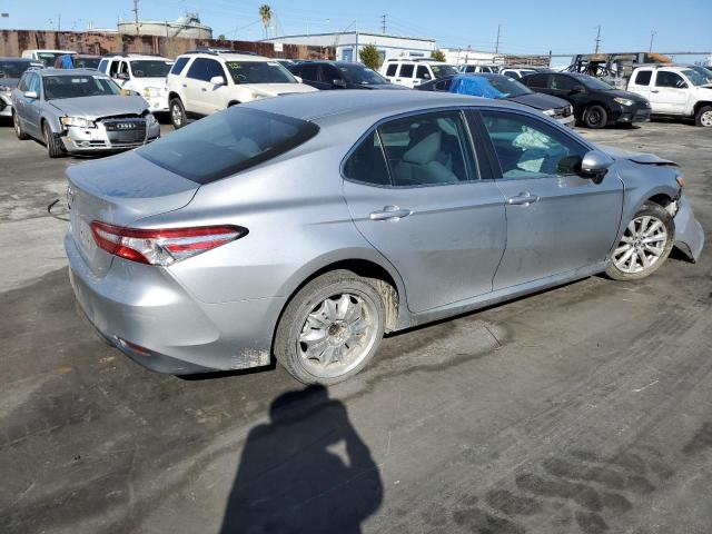 Photo 2 VIN: 4T1B11HK1JU078911 - TOYOTA CAMRY L 