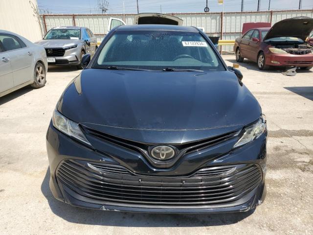 Photo 4 VIN: 4T1B11HK1JU089374 - TOYOTA CAMRY L 