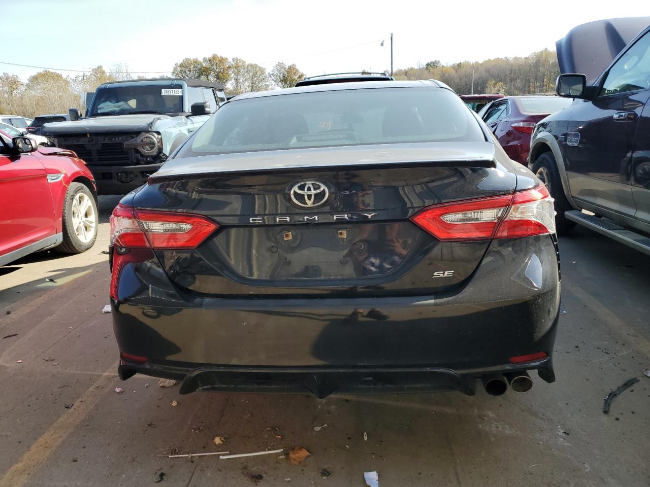 Photo 5 VIN: 4T1B11HK1JU112250 - TOYOTA CAMRY 