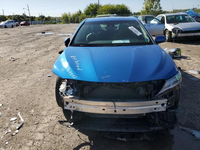 Photo 4 VIN: 4T1B11HK1JU114452 - TOYOTA CAMRY 