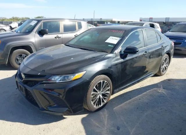 Photo 1 VIN: 4T1B11HK1JU122163 - TOYOTA CAMRY 