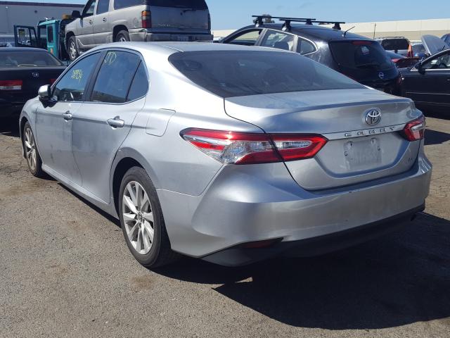 Photo 2 VIN: 4T1B11HK1JU126536 - TOYOTA CAMRY L 