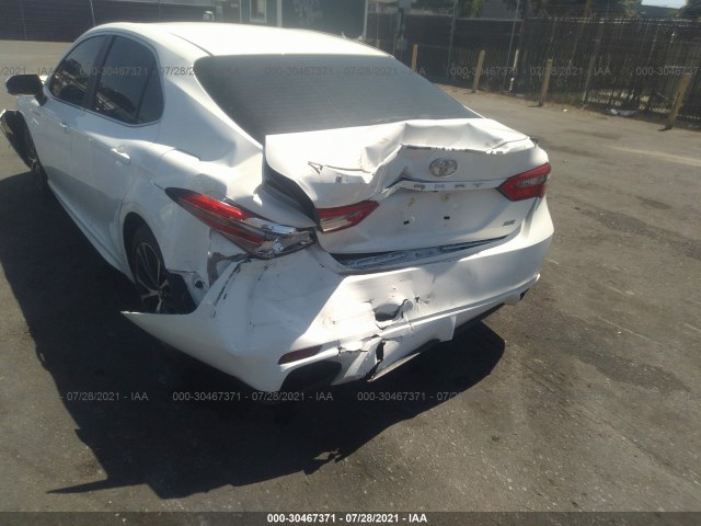 Photo 5 VIN: 4T1B11HK1JU135012 - TOYOTA CAMRY 