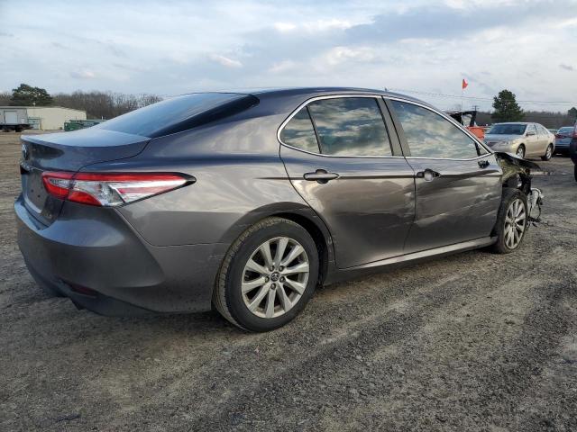 Photo 2 VIN: 4T1B11HK1JU136628 - TOYOTA CAMRY L 