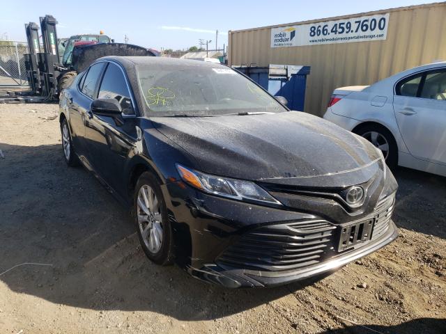 Photo 0 VIN: 4T1B11HK1JU137925 - TOYOTA CAMRY L 