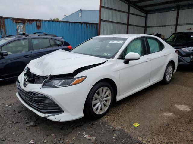 Photo 1 VIN: 4T1B11HK1JU142414 - TOYOTA CAMRY L 