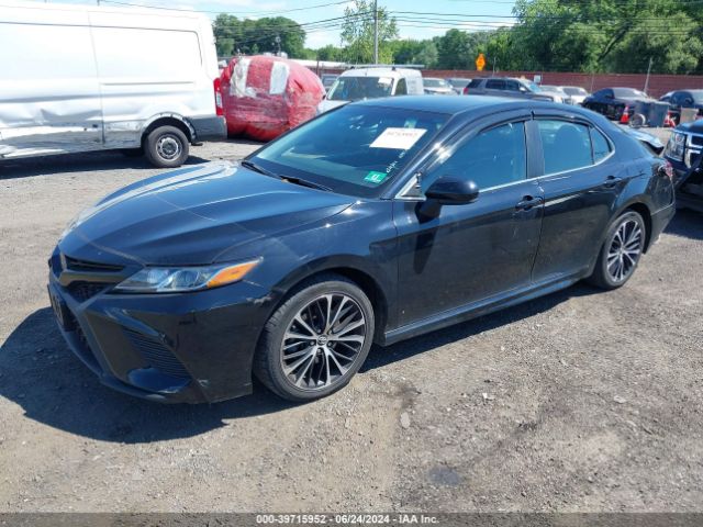 Photo 1 VIN: 4T1B11HK1JU145927 - TOYOTA CAMRY 