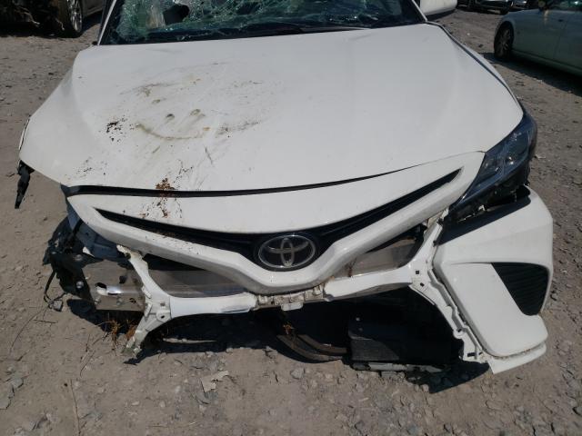 Photo 6 VIN: 4T1B11HK1JU148407 - TOYOTA CAMRY L 