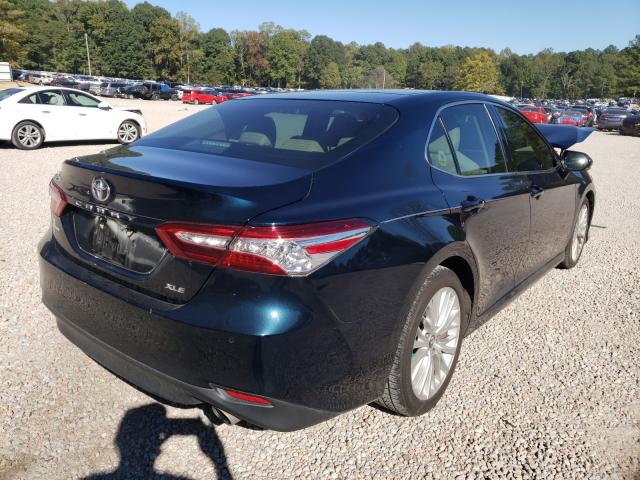 Photo 3 VIN: 4T1B11HK1JU501860 - TOYOTA CAMRY L 