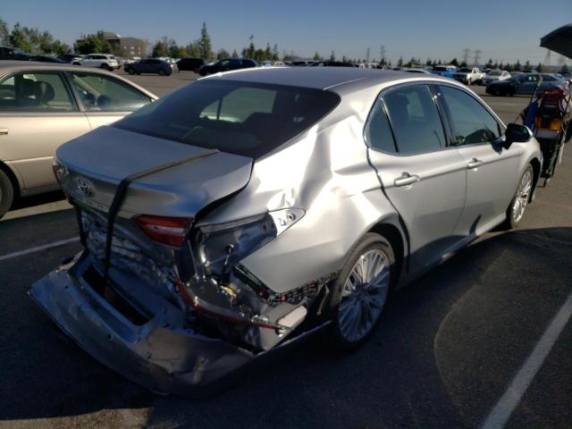 Photo 3 VIN: 4T1B11HK1JU502765 - TOYOTA CAMRY L 