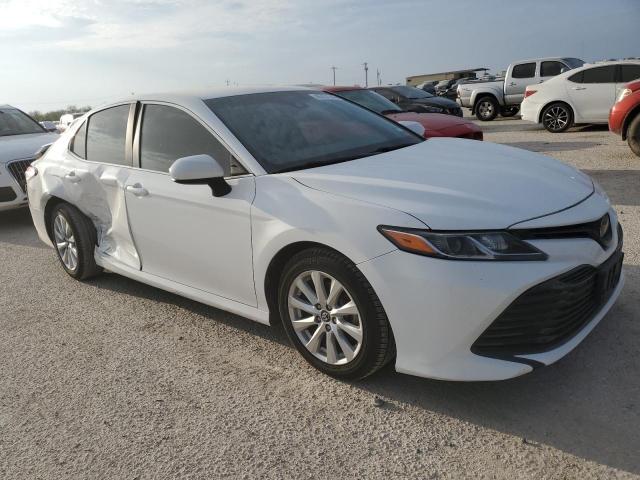 Photo 3 VIN: 4T1B11HK1JU510509 - TOYOTA CAMRY 