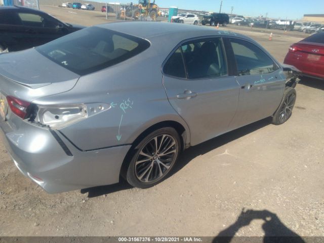 Photo 3 VIN: 4T1B11HK1JU525267 - TOYOTA CAMRY 