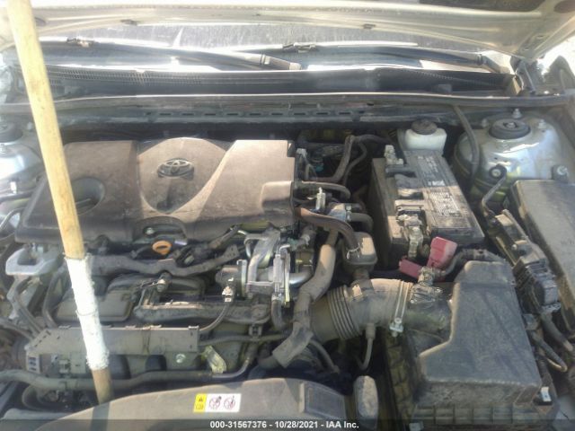 Photo 9 VIN: 4T1B11HK1JU525267 - TOYOTA CAMRY 