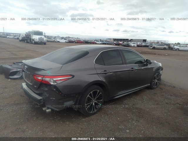 Photo 3 VIN: 4T1B11HK1JU525673 - TOYOTA CAMRY 