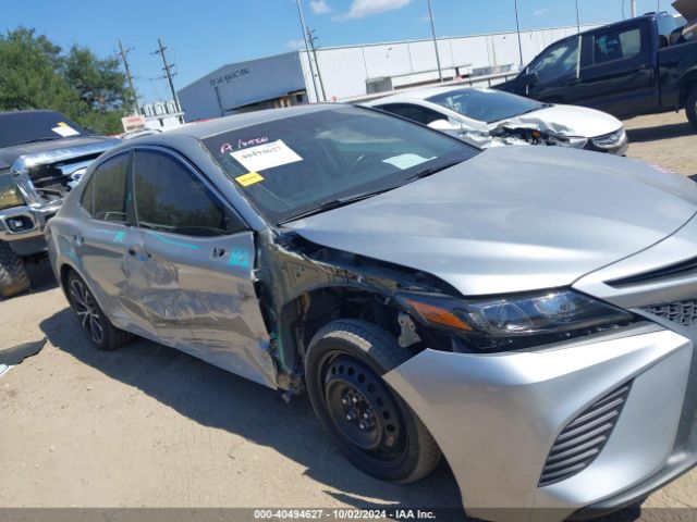 Photo 5 VIN: 4T1B11HK1JU533255 - TOYOTA CAMRY 