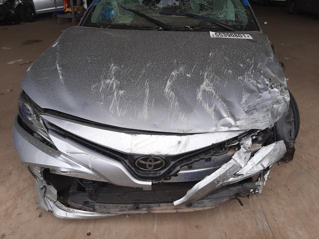 Photo 6 VIN: 4T1B11HK1JU533630 - TOYOTA CAMRY L 