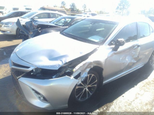 Photo 5 VIN: 4T1B11HK1JU546569 - TOYOTA CAMRY 