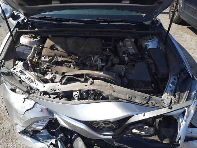 Photo 6 VIN: 4T1B11HK1JU550749 - TOYOTA CAMRY L 