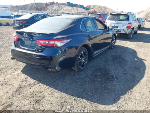 Photo 3 VIN: 4T1B11HK1JU559502 - TOYOTA CAMRY 