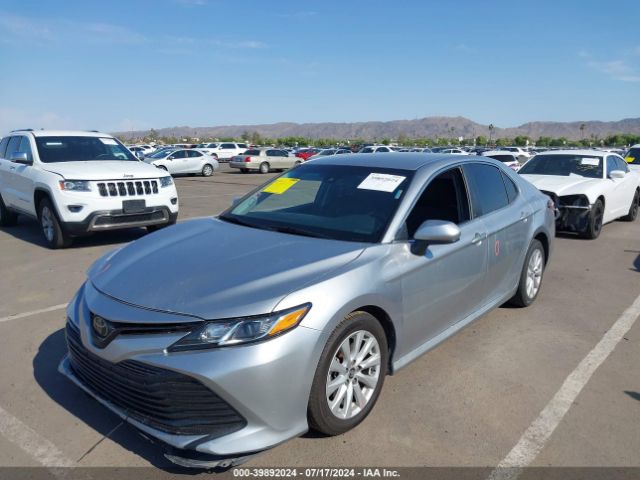 Photo 1 VIN: 4T1B11HK1JU565087 - TOYOTA CAMRY 