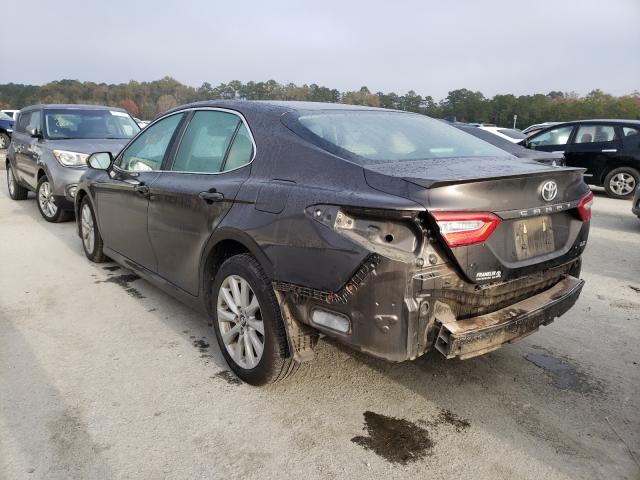 Photo 2 VIN: 4T1B11HK1JU566398 - TOYOTA CAMRY L 