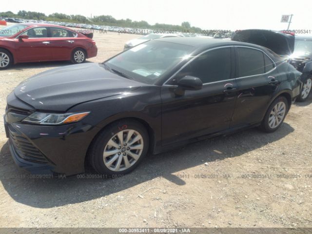 Photo 1 VIN: 4T1B11HK1JU570046 - TOYOTA CAMRY 