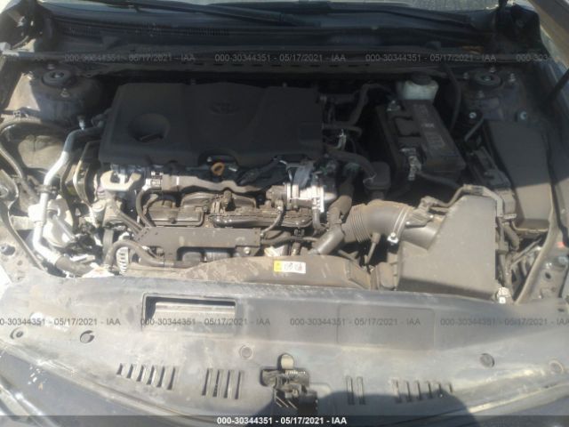 Photo 9 VIN: 4T1B11HK1JU575702 - TOYOTA CAMRY 