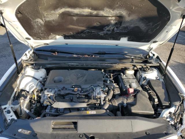 Photo 10 VIN: 4T1B11HK1JU578826 - TOYOTA CAMRY 