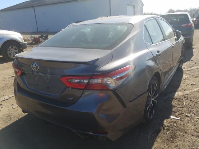 Photo 3 VIN: 4T1B11HK1JU579863 - TOYOTA CAMRY L 