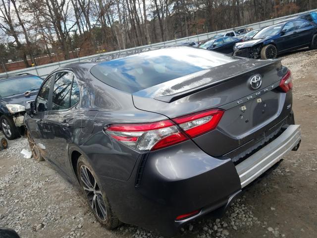 Photo 2 VIN: 4T1B11HK1JU581824 - TOYOTA CAMRY L 