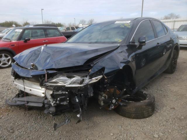 Photo 1 VIN: 4T1B11HK1JU587400 - TOYOTA CAMRY L 