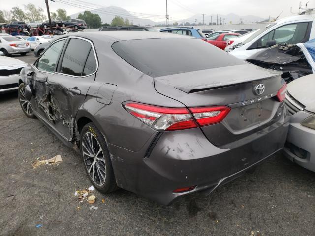 Photo 2 VIN: 4T1B11HK1JU590927 - TOYOTA CAMRY L 