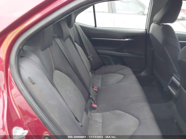 Photo 7 VIN: 4T1B11HK1JU592421 - TOYOTA CAMRY 