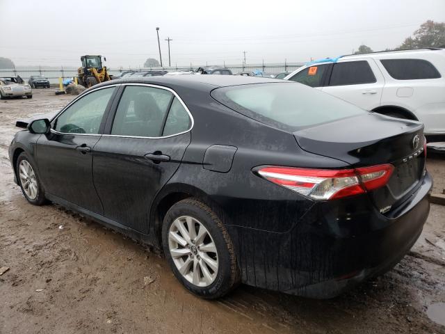 Photo 2 VIN: 4T1B11HK1JU597814 - TOYOTA CAMRY L 