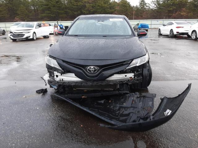 Photo 4 VIN: 4T1B11HK1JU601778 - TOYOTA CAMRY L 