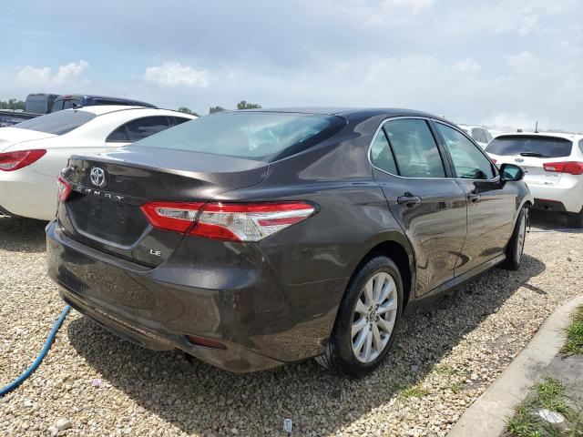 Photo 2 VIN: 4T1B11HK1JU610190 - TOYOTA CAMRY L 