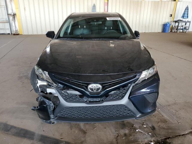 Photo 4 VIN: 4T1B11HK1JU611405 - TOYOTA CAMRY 