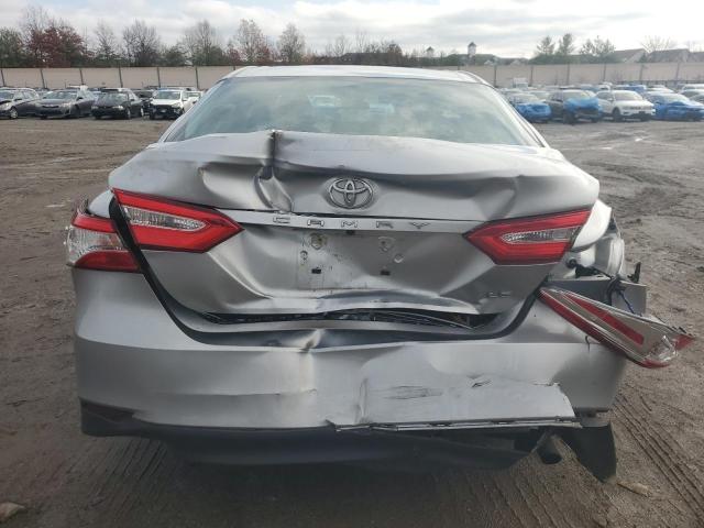 Photo 5 VIN: 4T1B11HK1JU617057 - TOYOTA CAMRY L 