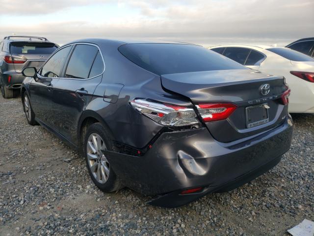 Photo 2 VIN: 4T1B11HK1JU626342 - TOYOTA CAMRY L 