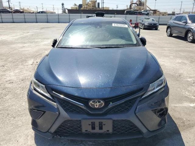 Photo 4 VIN: 4T1B11HK1JU627085 - TOYOTA CAMRY L 