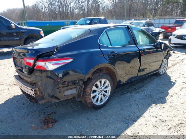 Photo 3 VIN: 4T1B11HK1JU629046 - TOYOTA CAMRY 